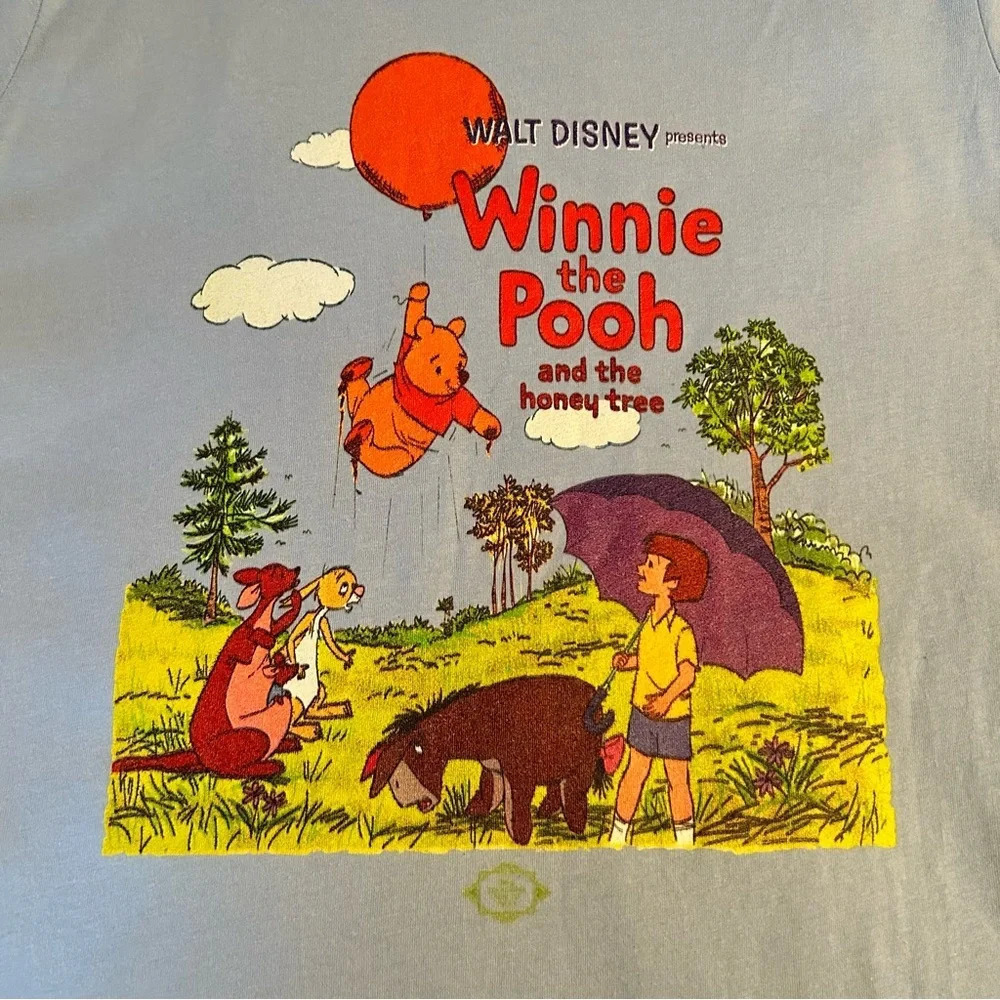Retro Walt Disney presents Winnie the Pooh and the Honey Tree Womens T-shirt Med - Picture 6 of 8